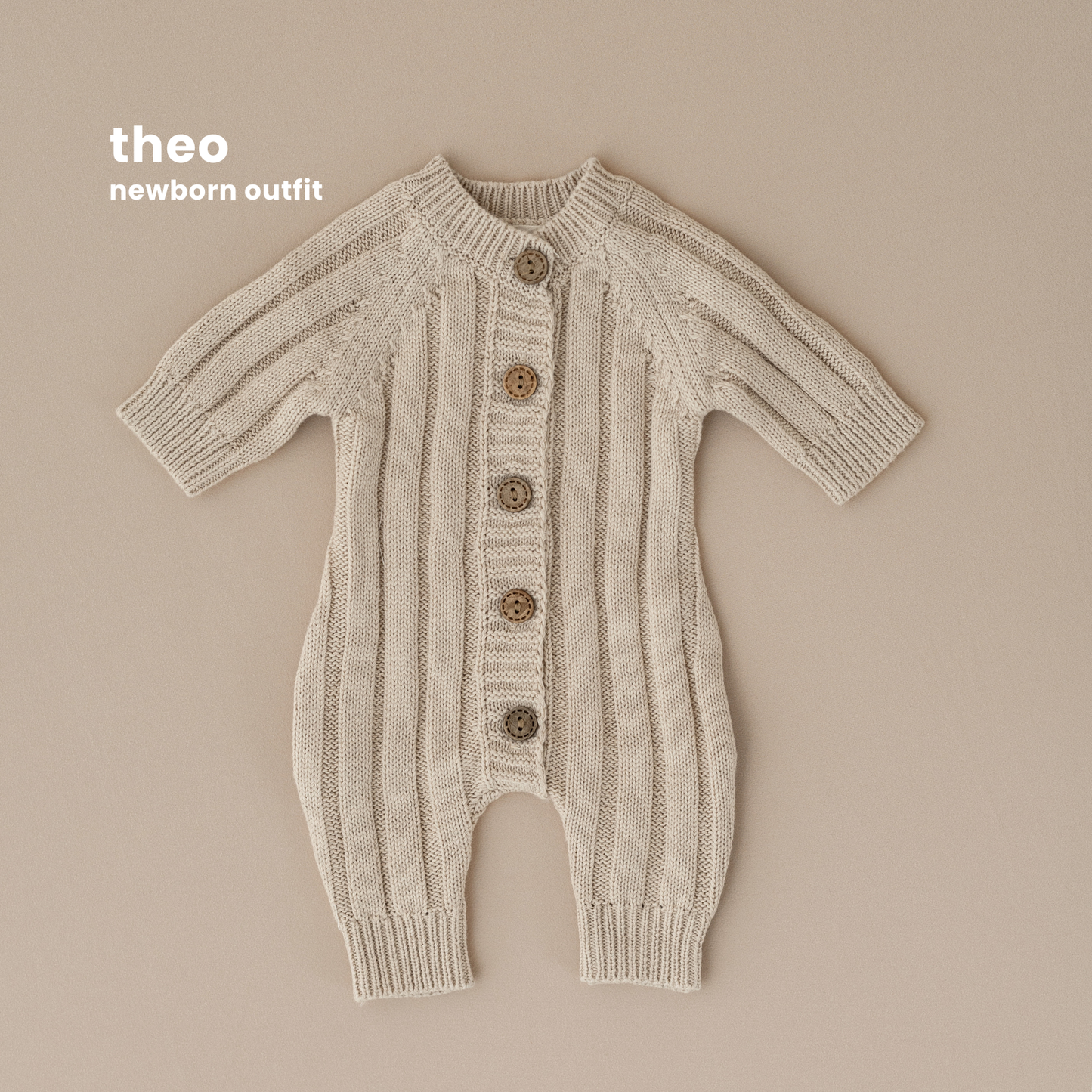 THEO COLLECTION : LIGHT ALMOND