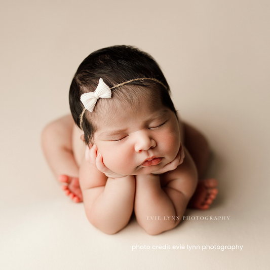 SIGNATURE COLLECTION : ALMOND