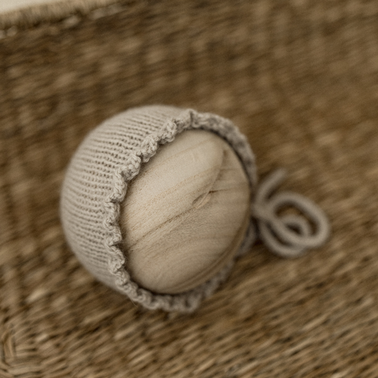 newborn ruffle knit bonnet : taupe