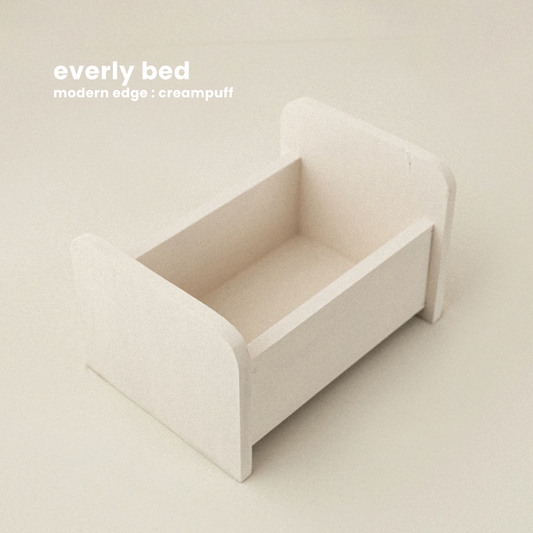 EVERLY BED : modern edge {creampuff}