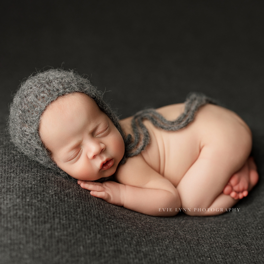 PLUSH COLLECTION : CHARCOAL